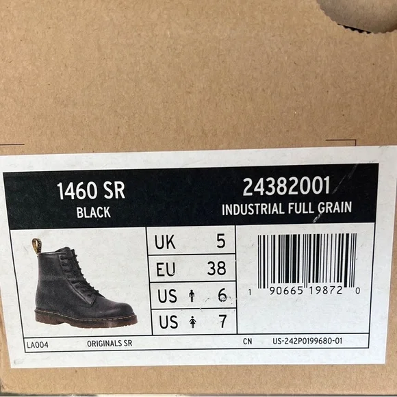 Dr. Martens Black Lace Up Boots 1460 SR - Picture 9 of 9